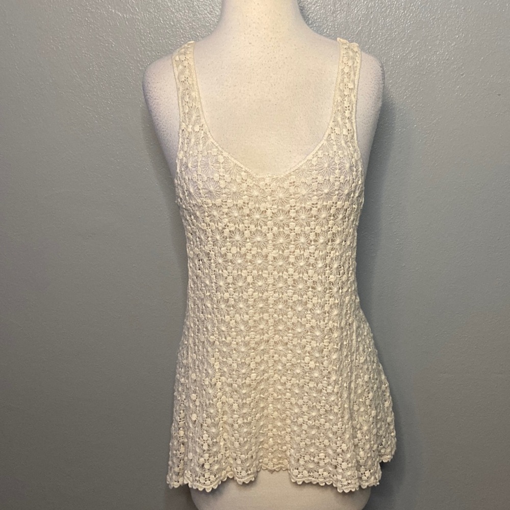 Finn & Clover Unlined Lace Knit Sheer Tank top Cream L Racerback